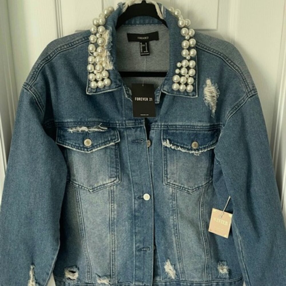 Forever 21 Jean Denim Jacket - Very beautiful with pearls - NWT - Distressed